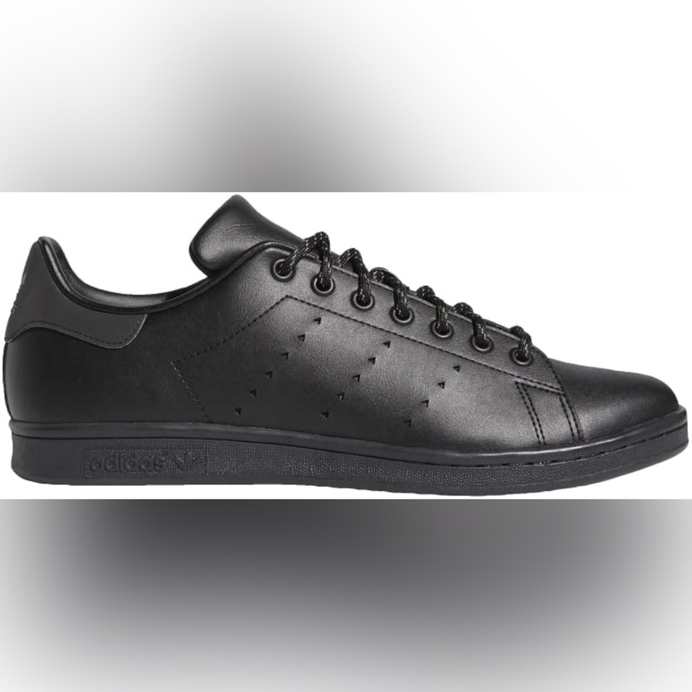 BNWT: Adidas x Pharrell Williams Black Stan Smiths